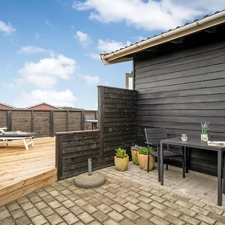 Viveka - 500m From The Sea By Interhome Harboør