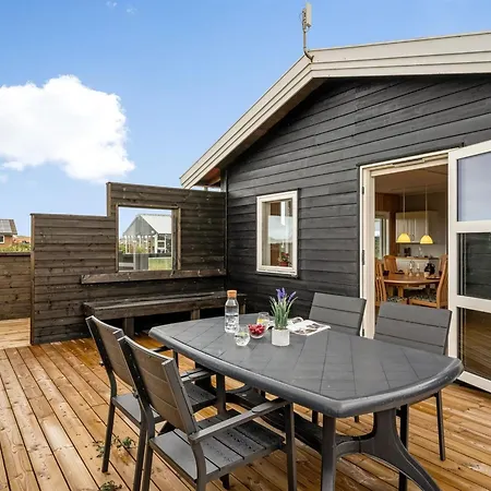 Viveka - 500m From The Sea By Interhome *